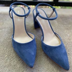 Marc Fisher Size 7.5 Blue Suede Pointy Toed Block 3” Heels